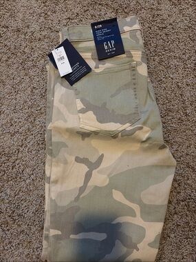 NWT GAP Camo High-Rise Ankle Skinny Jeans - Olive & Tan